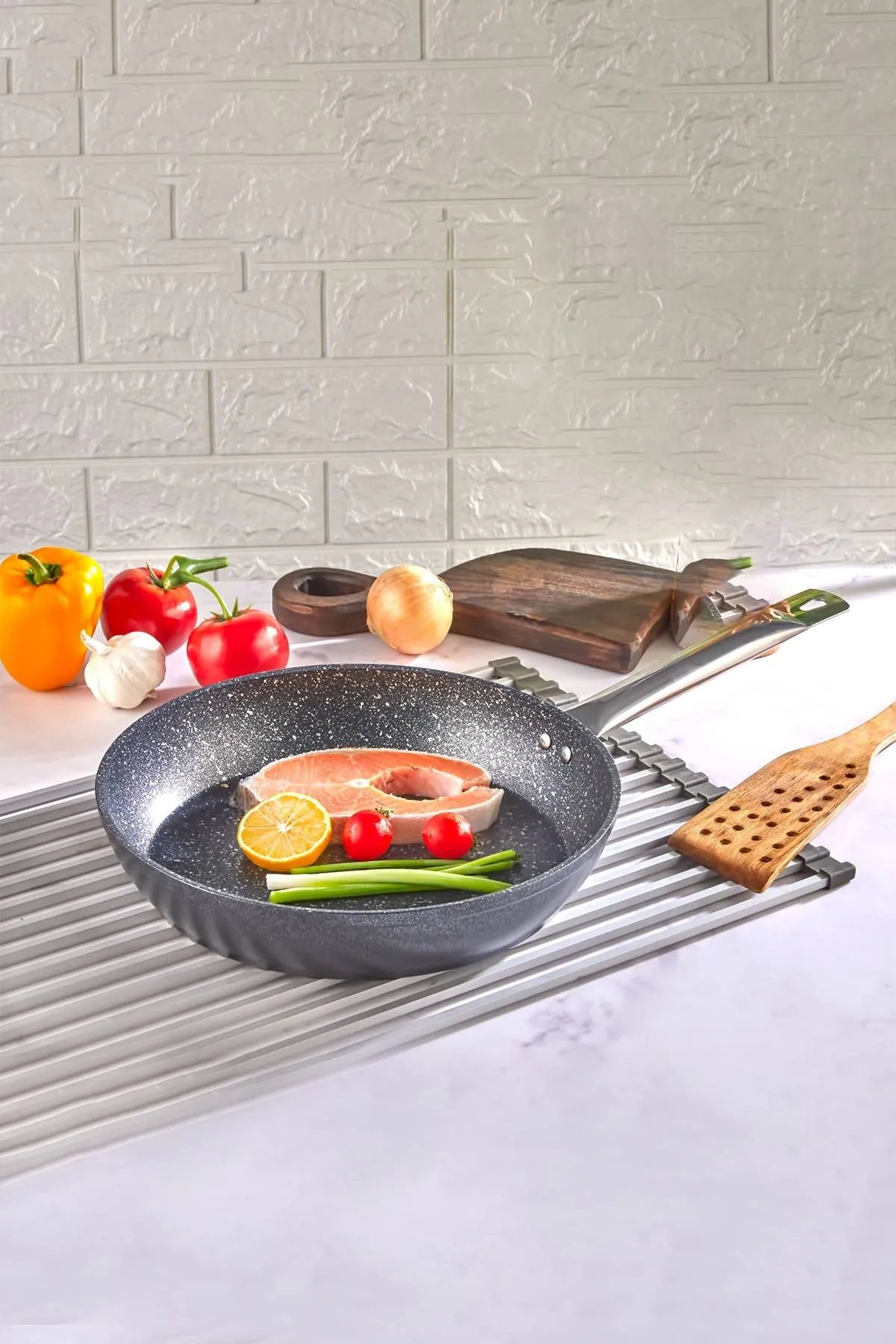Galaksi Çelik Saplı Granit Tava 26 cm - Siyah Galaksi Çelik Saplı Granit Tava 26 cm - Siyah