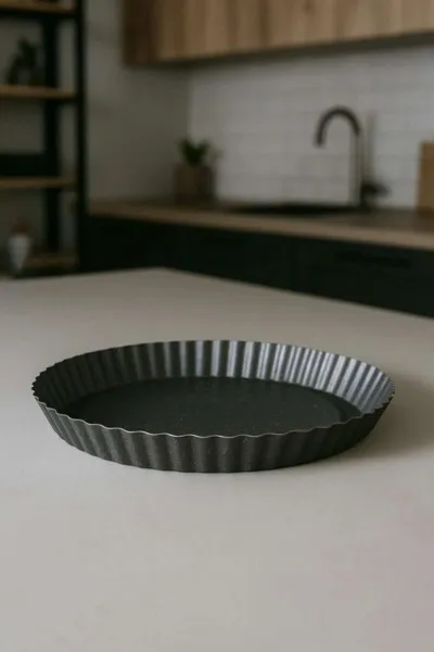 Akasya Döküm Granit Kek ve Turta Kalıbı 28 cm - Yanmaz Yapışmaz - Siyah