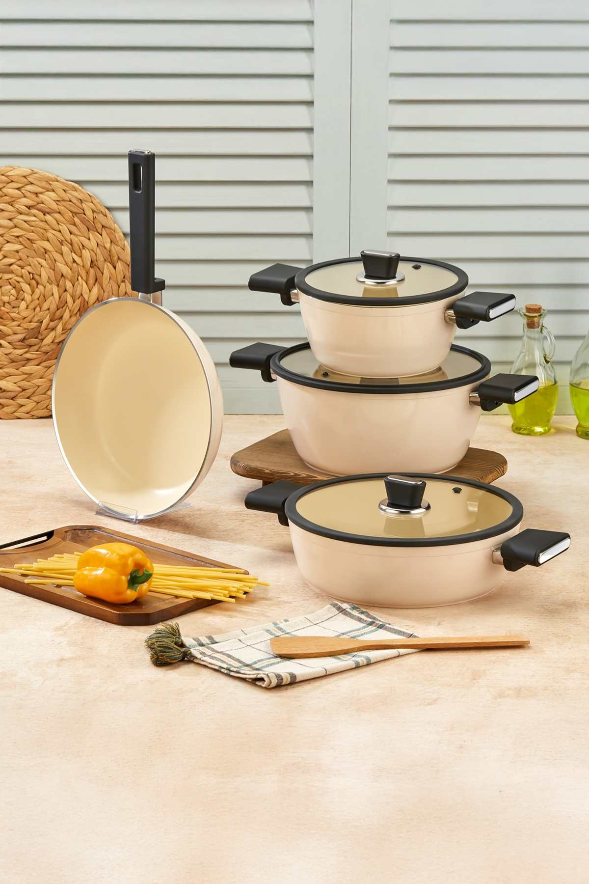 Vista Seramik 7 Parça Tencere Seti Bej (20-24-26-26 cm)
