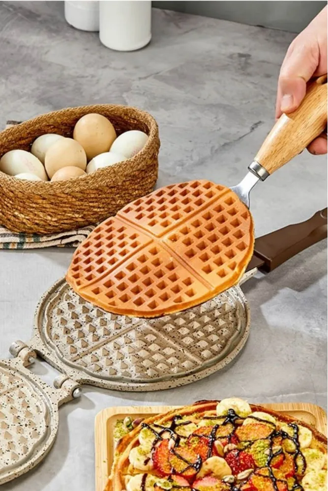 Polochef İnci Döküm Waffle Tavası - Krem - Bakalit Sap