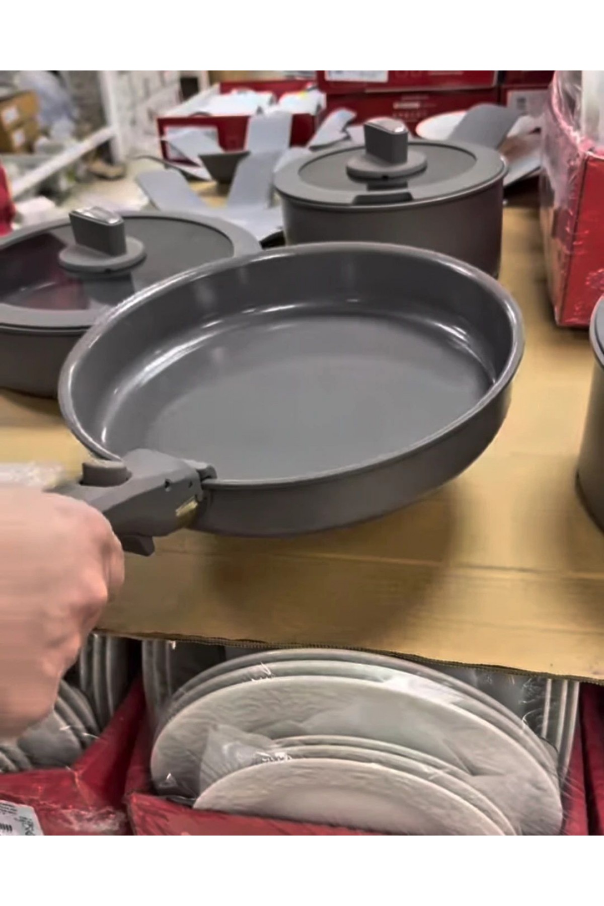 7 parça çikarilabilir kulp seramik tencere seti