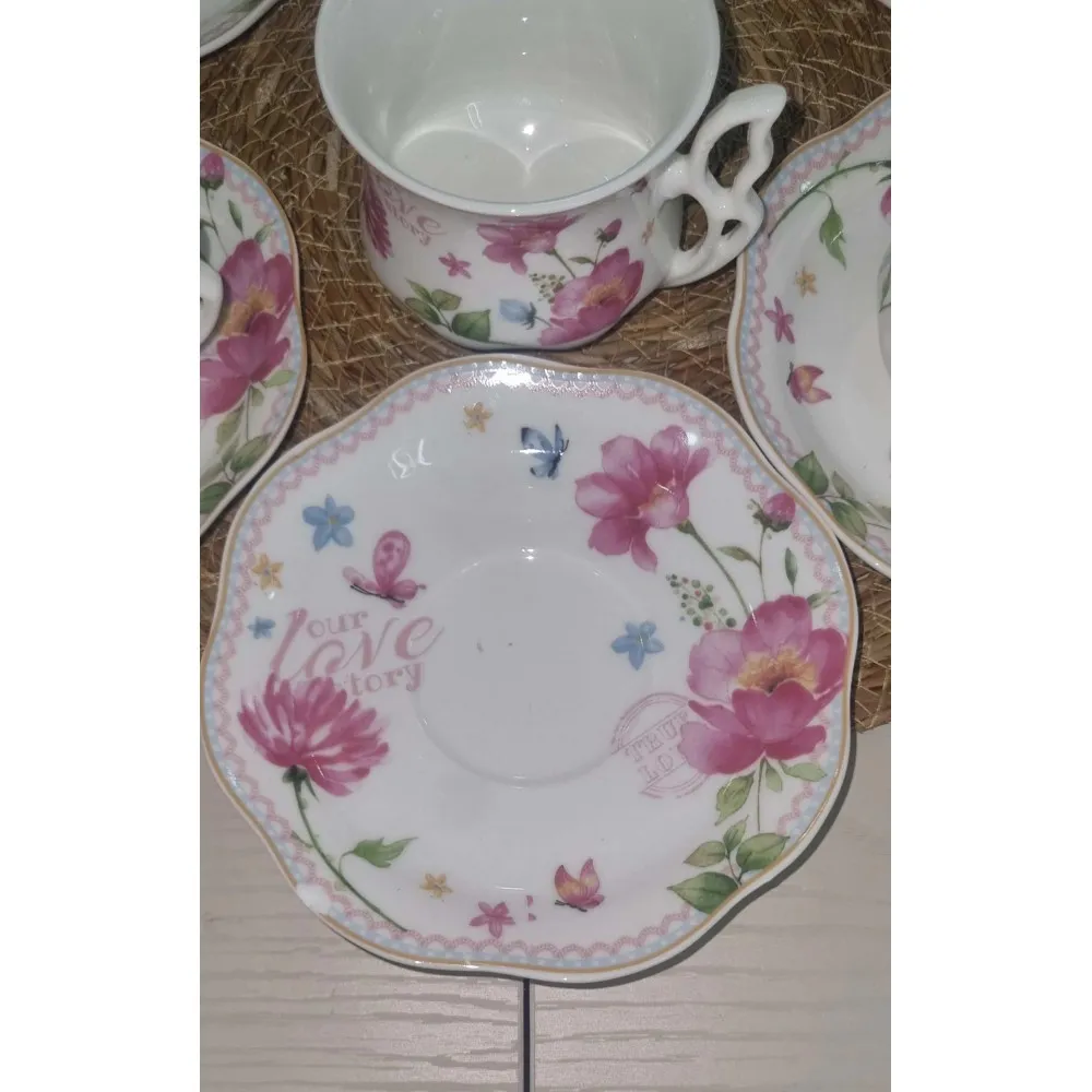 CVS 6 KİŞİLİK 12 PARÇA ÇAY FİNCAN SETİ DN41108
