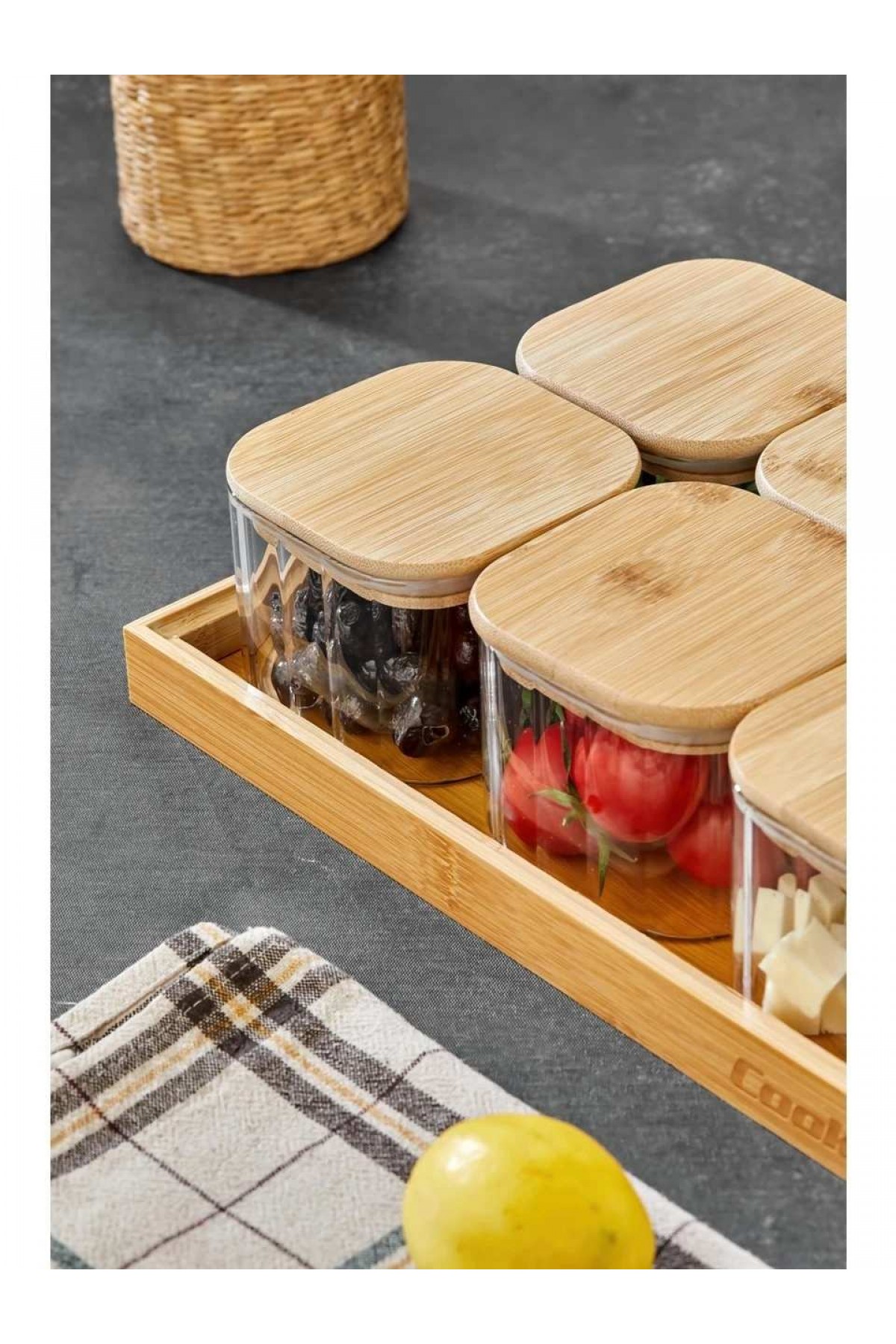 Cooker KARE 6’lı Kare Borosilikat Cam Kahvaltılık Seti – Bambu Kapaklı, Ahşap Tepsili Şık Sunum Seti