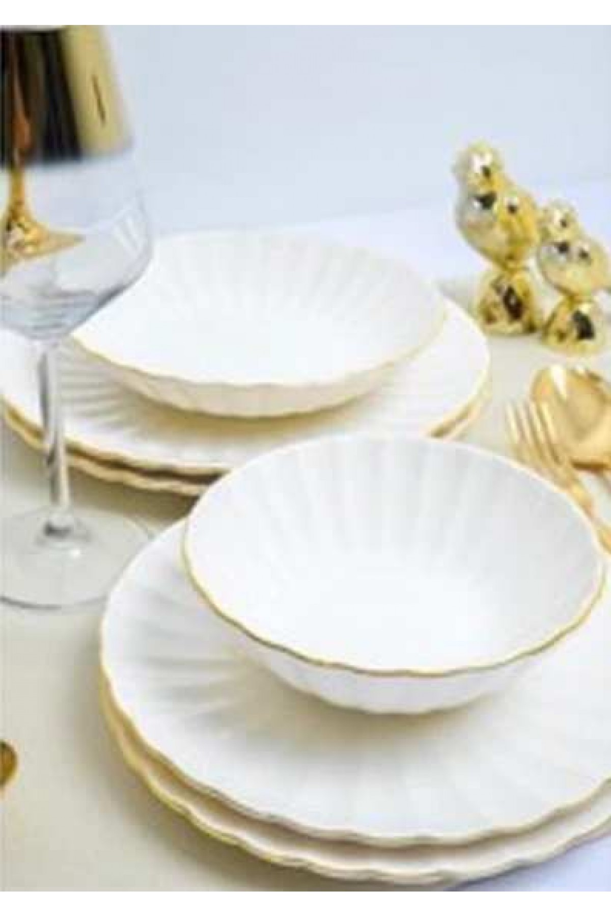 FARİKA IŞIL GOLD MODEL 24 PARÇA PORSELEN YEMEK TAKIMI