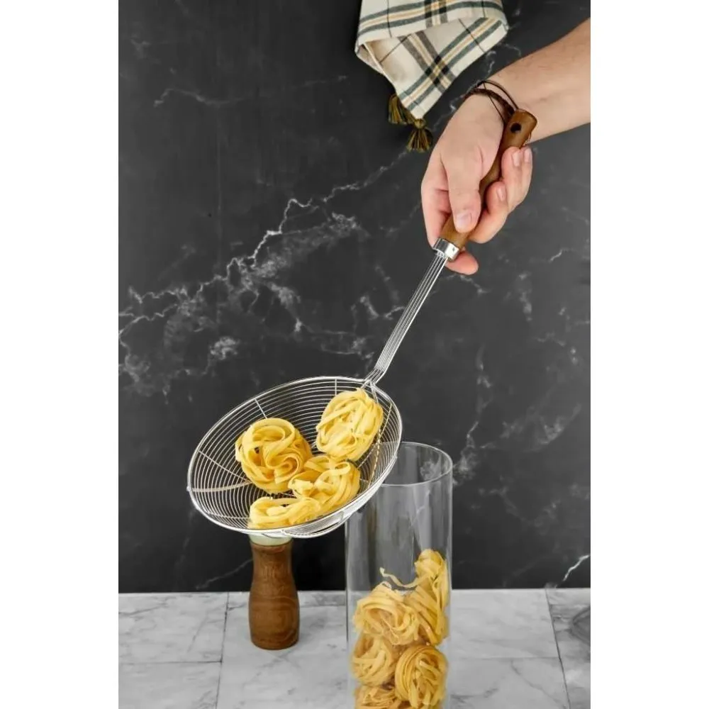 CKR3498 – Cooker Lux 18 Cm Çelik Kevgir
